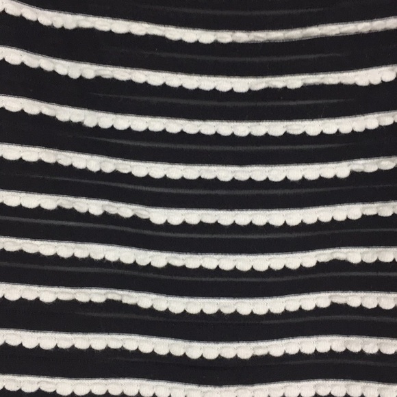 Max Studio Tiered Textured Jersey Dress - Picture 3 of 7